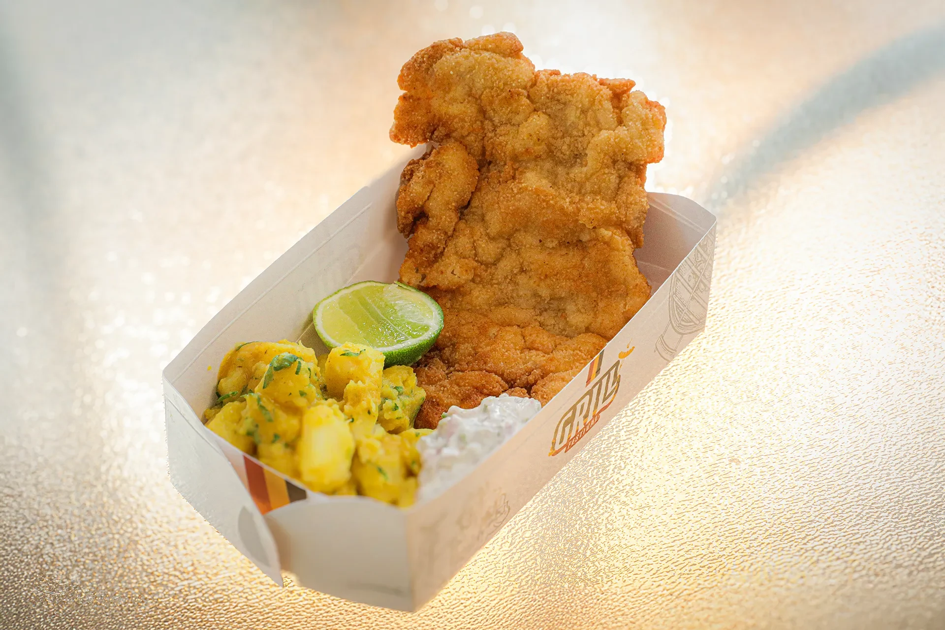 imgi_16_schnitzel-com-salada-de-batata-alem--8087